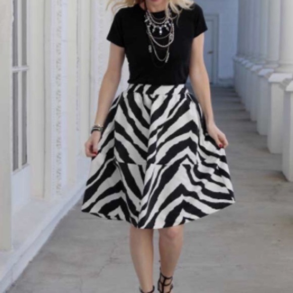 express zebra skirt